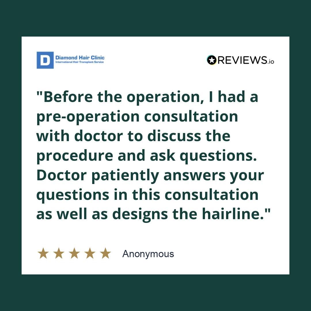 Before the operation, I had a pre-operation consultation with doctor to discuss the procedure and ask questions.
Doctor patiently answers your questions in this consultation as well as designs the hairline.